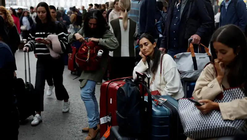 İspanya’da Kablo Hırsızlığı Yüzünden Tren Yolcuları Mağdur Oldu