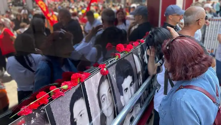 Sivas Madımak Olayı'nın 32. Yılı: Tarihin Kara Lekesi Yeniden Hatırlanıyor