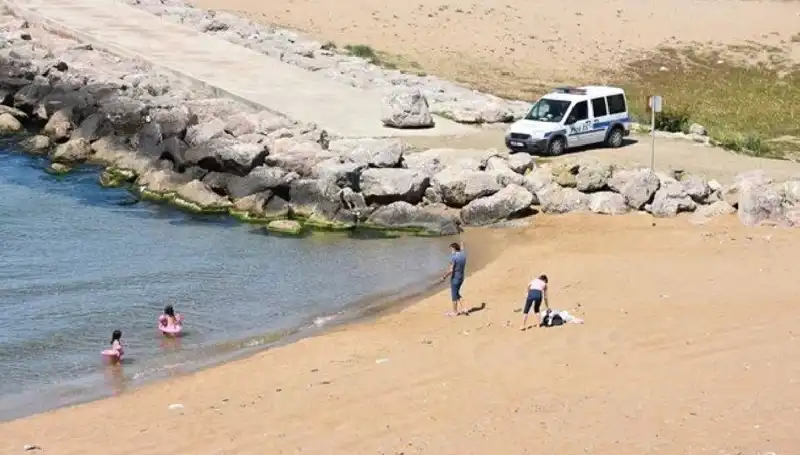 Sinop’ta Denize Girmek Yasağı: Hangi Plajlar Etkilendi?