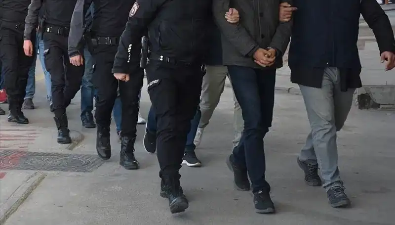 FETÖ Operasyonu: 5 İlde 10 Gözaltı ile Çarpıcı Gelişmeler