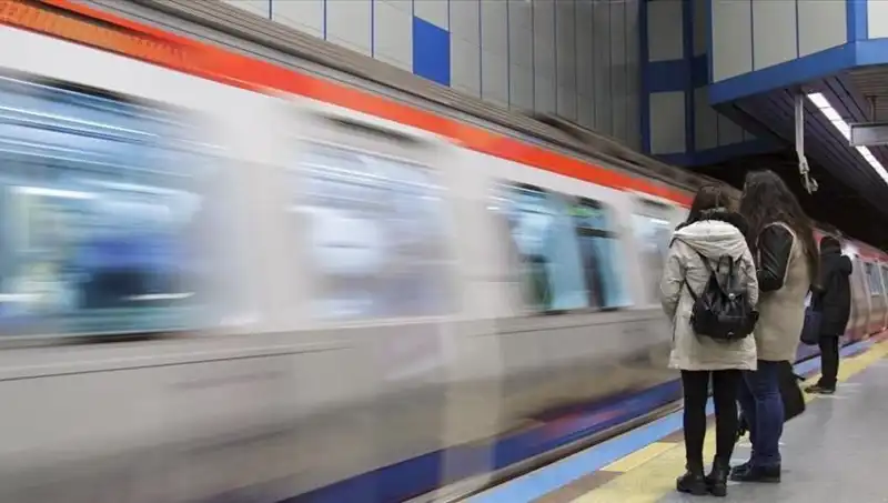 Taksim Metro İstasyonu Bugün Hizmete Kapalı, Yolcular Dikkat!