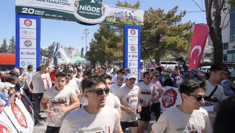 Niğde Yarı Maratonu’nda Coşku Doruğa Ulaştı: 518 Sporcu Yarıştı