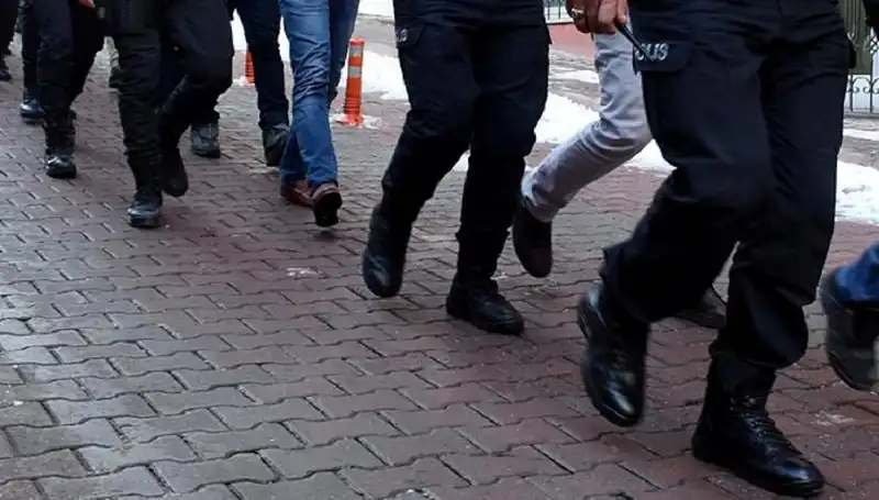 MİT ve Emniyetten Tarihi FETÖ Operasyonu: Gözaltına Alınanlar Kimler?
