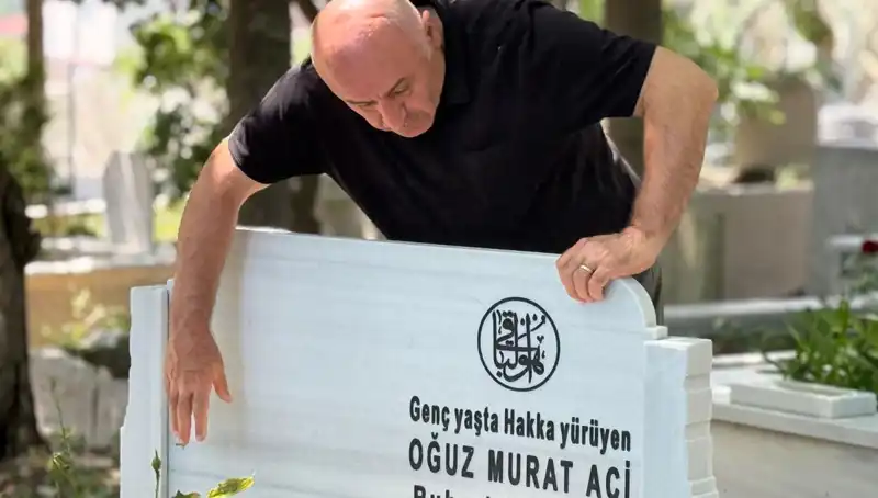 Aci Ailesinin Hüzünlü Babalar Günü: Kaybedilen Babanın Anısı